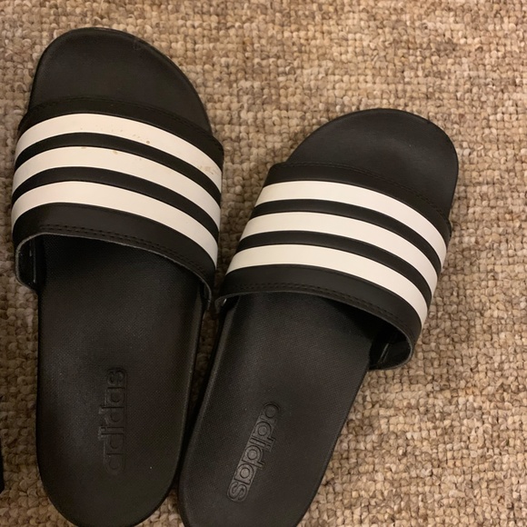 Adidas Adilette Comfort Slide - Picture 3 of 3